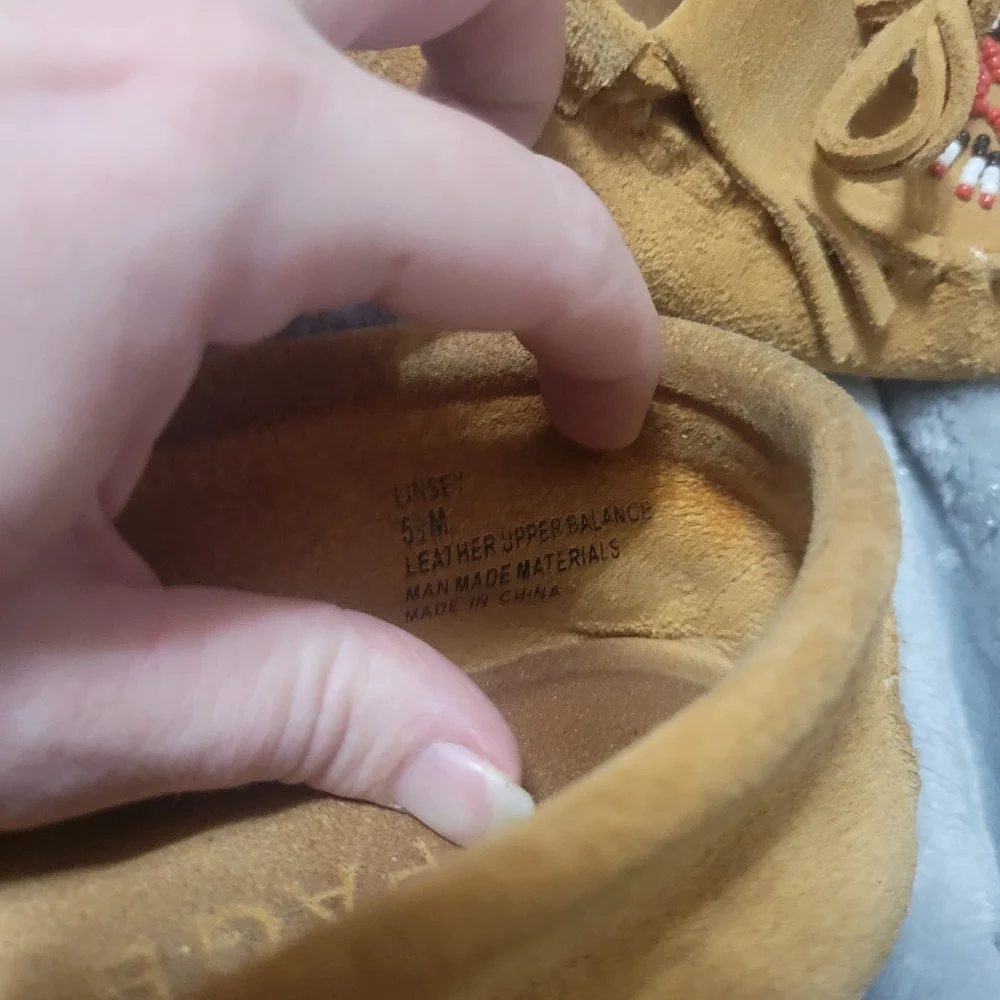 Rampage moccasins - Picture 2 of 2